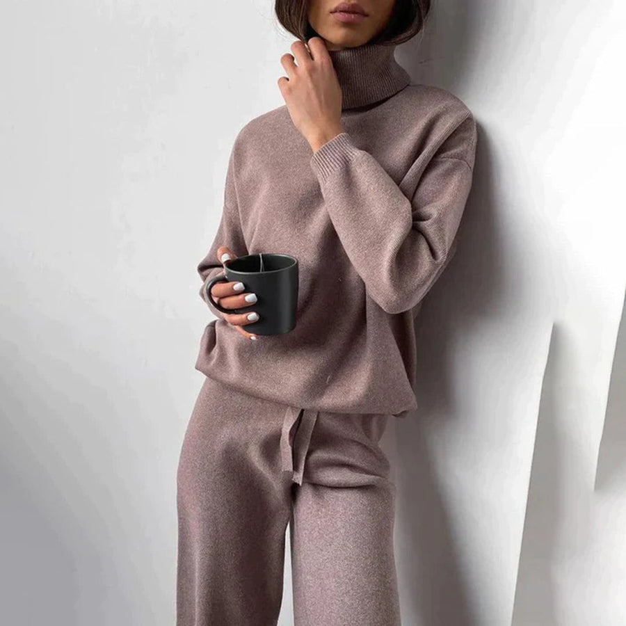 Women's Elegant and comfortable set - photo 1