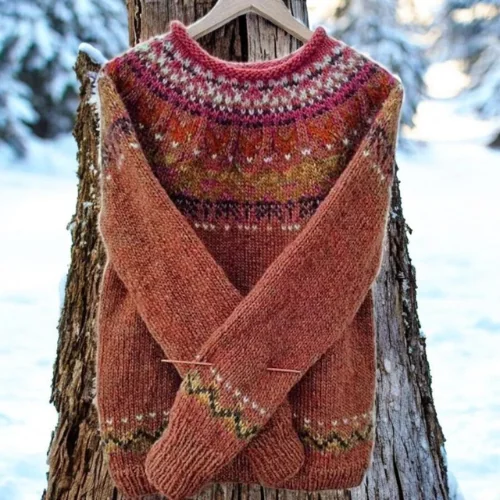 Multicolor Sofia – Warm sweater with knitted shoulders
