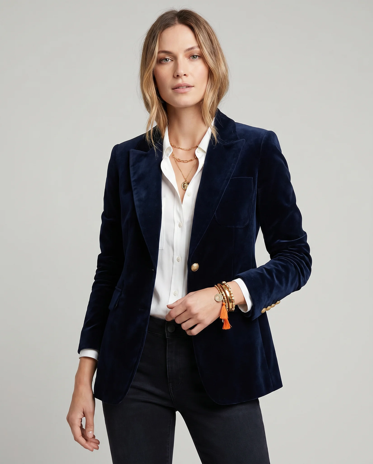 Women's Elegant Velvet Blazer - photo 3
