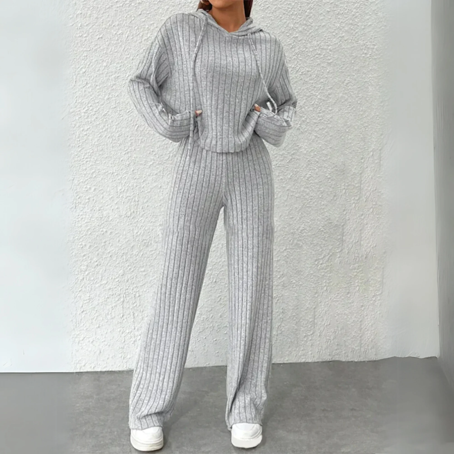 Grey Women's Cozy Hooded Sweatshirt and Joggers Two-Piece Set