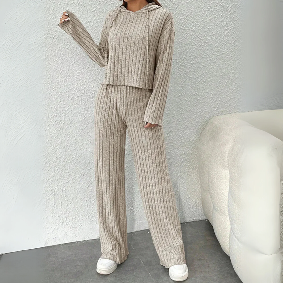 Beige Women's Cozy Hooded Sweatshirt and Joggers Two-Piece Set