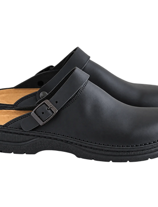 Annelies Comfortable Slip-On Clogs in Black