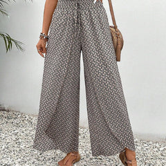 Black Mavilda | Elegant Wide-Leg Trousers for Women | Smart Casual