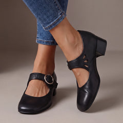 Buckle Strap Block Heel Mary Jane Shoes in Black