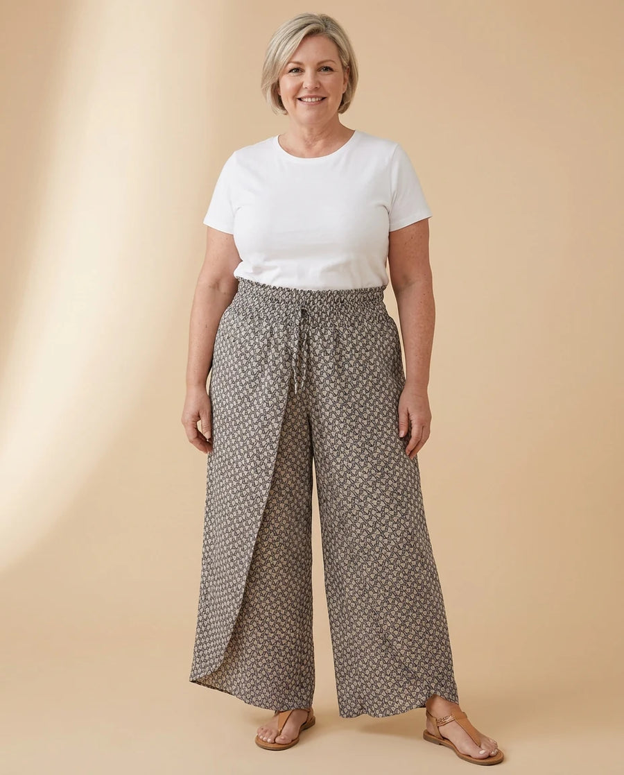 Mavilda | Elegant Wide-Leg Trousers for Women | Smart Casual worn by a woman with curves