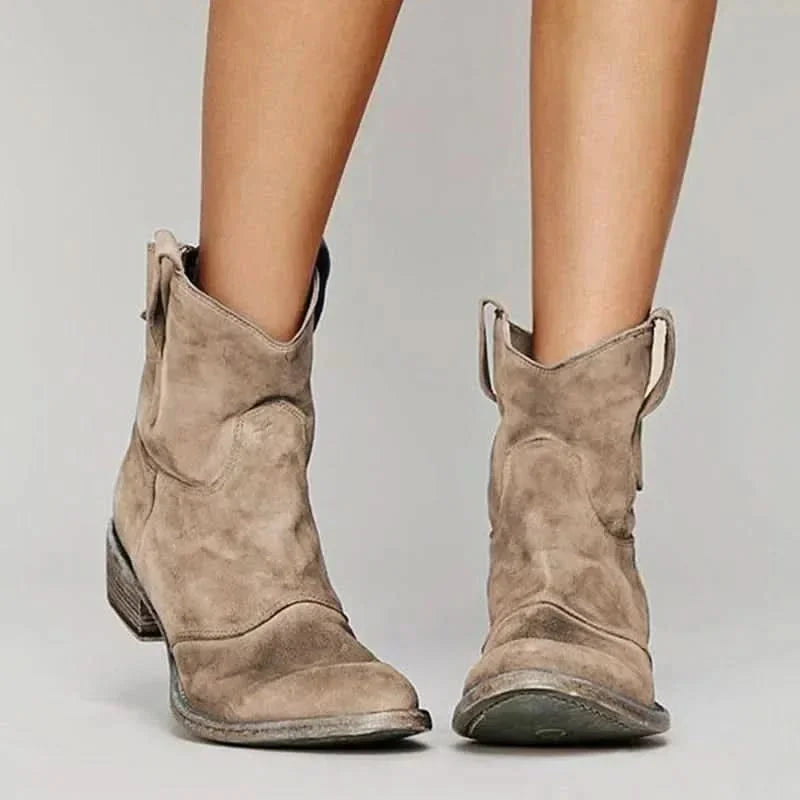 Paloma Vintage Western Ankle Boots in Brown