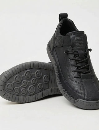 Rosie Comfortable Everyday Sneakers in Black
