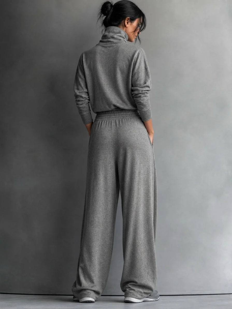 Turtleneck Top & Wide-Leg Pant Set in Charcoal