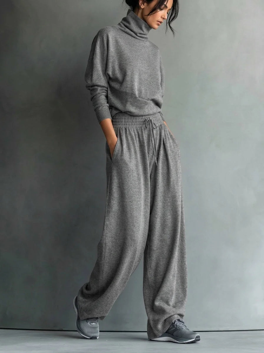 Turtleneck Top & Wide-Leg Pant Set in Charcoal