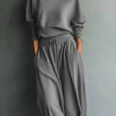 Turtleneck Top & Wide-Leg Pant Set in Charcoal