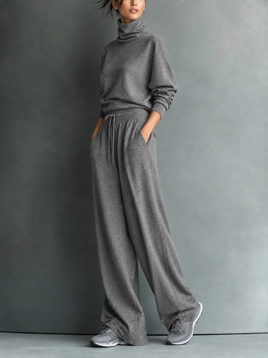 Turtleneck Top & Wide-Leg Pant Set in Charcoal